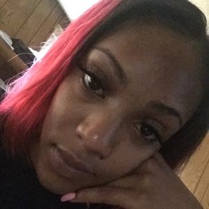 Meet your Posher, Jamyra